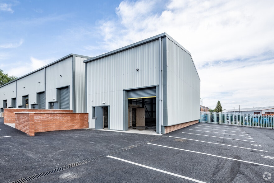 Stone Hill Rd, Bolton to rent - Building Photo - Image 1 of 4