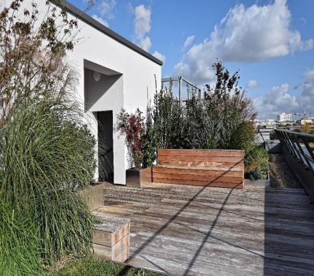 Industrial in Ivry-sur-Seine to rent - Building Photo - Image 3 of 11