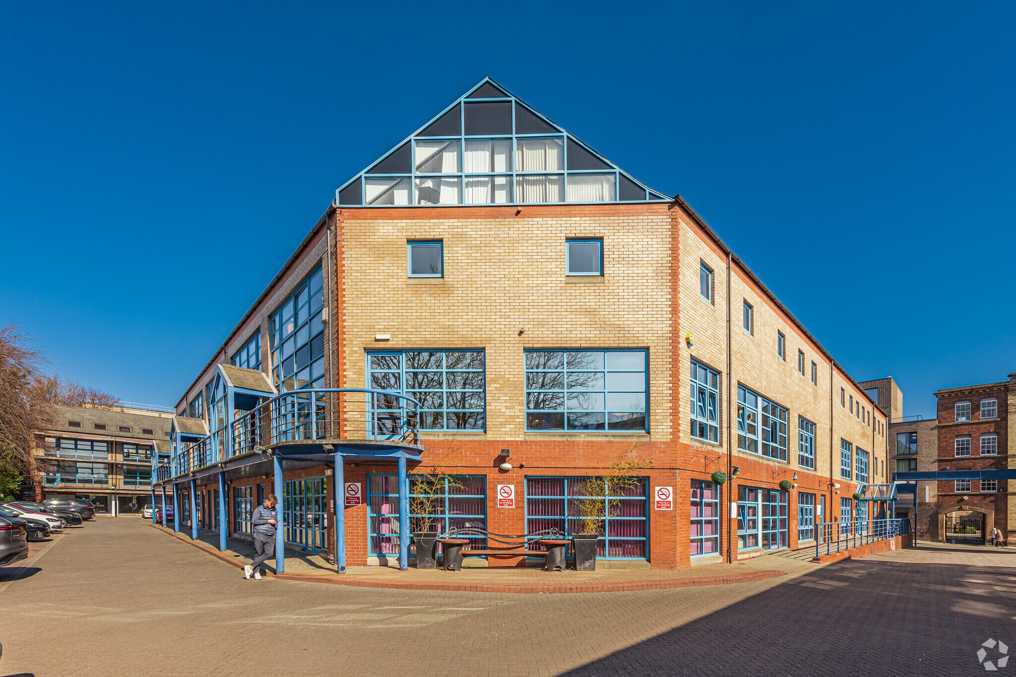 1-10 Kittle Yards, Edinburgh for sale Primary Photo- Image 1 of 1