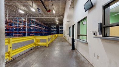 23371 Aurora Rd, Bedford, OH to rent Matterport 3D Scan- Image 2 of 14