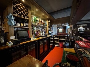 The Village House, The Square Sq, Findon to rent Interior Photo- Image 2 of 21