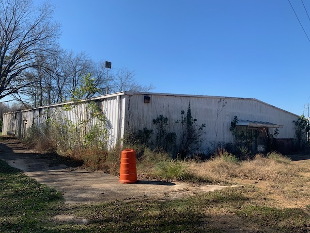 341 W Artesia Rd, Artesia, MS for rent - Building Photo - Image 3 of 12