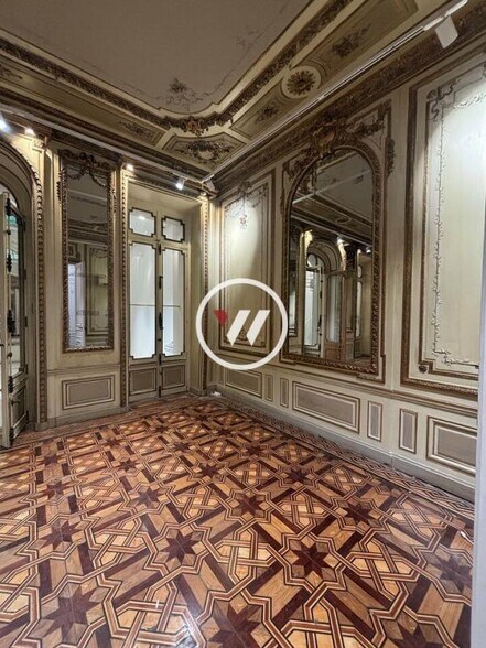 Office in Marseille to rent - Interior Photo - Image 3 of 10