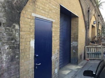 Burdett Rd, London to rent - Building Photo - Image 3 of 5