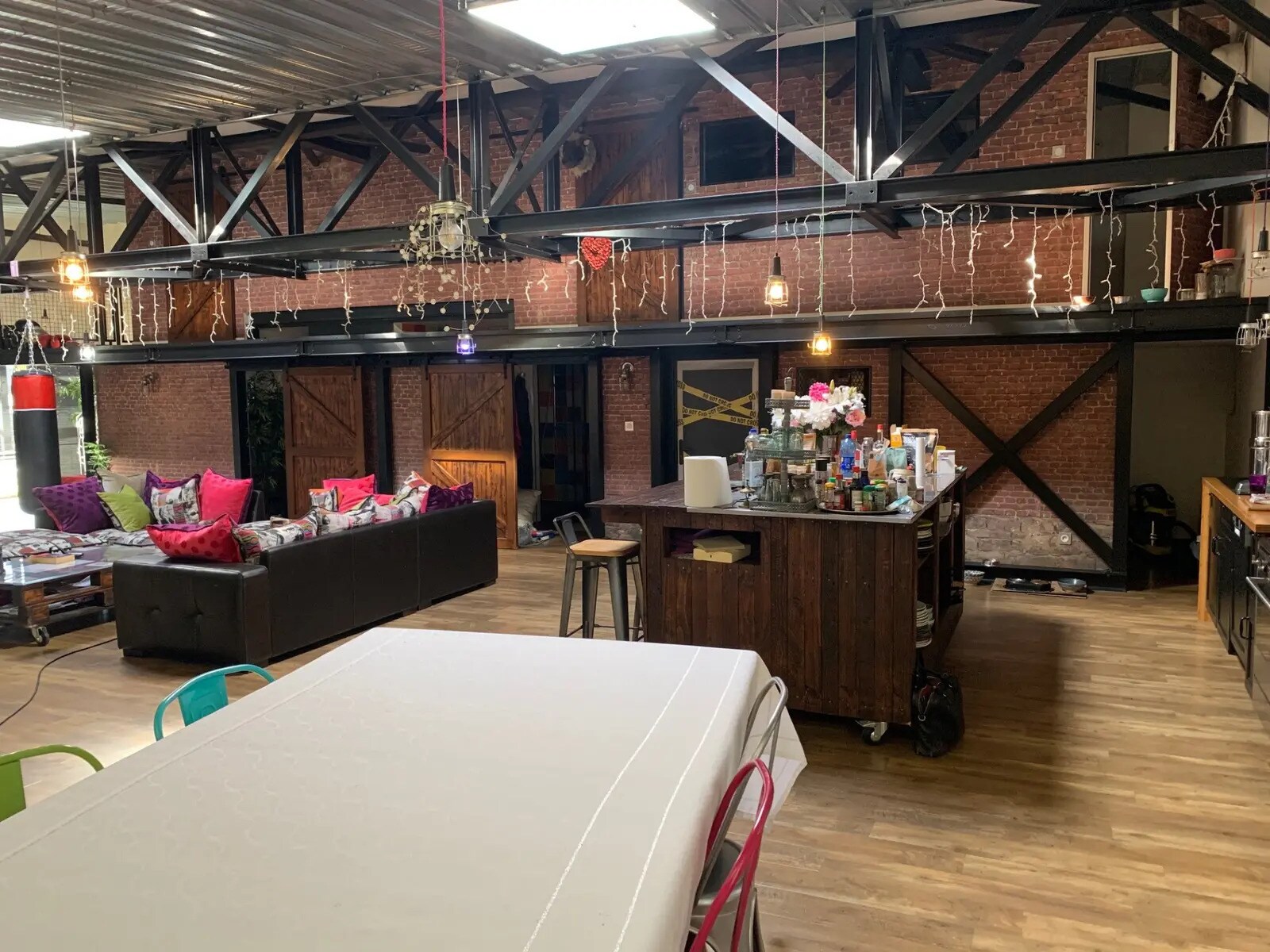 Office in Vannes for sale Interior Photo- Image 1 of 5