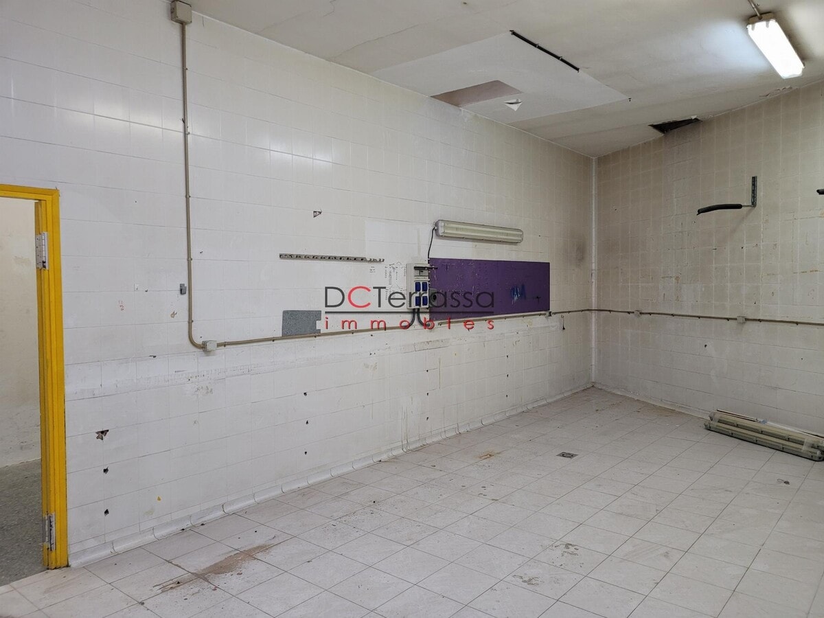 Terrassa, BAR 08224 - Unit - - - Interior Photo - Image 2 of 8