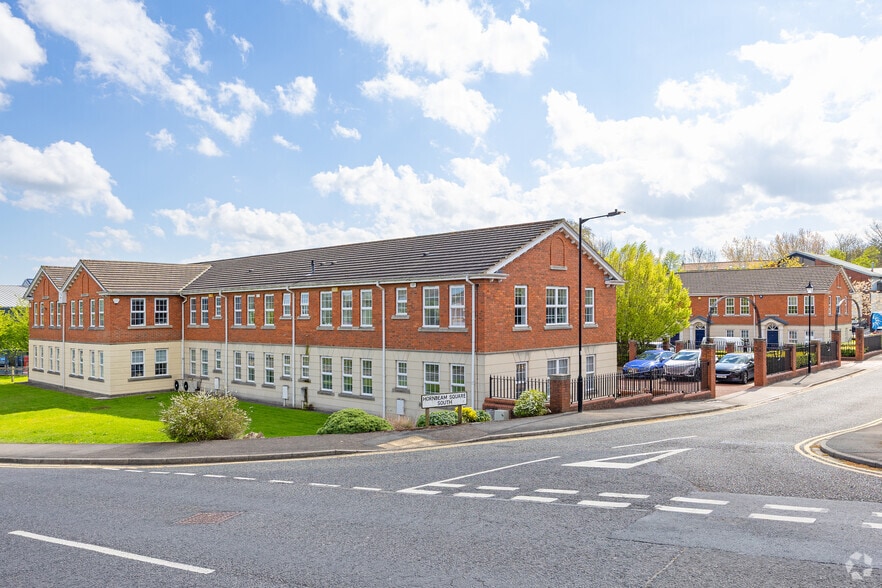 Hornbeam Sq, Harrogate to rent - Building Photo - Image 2 of 3