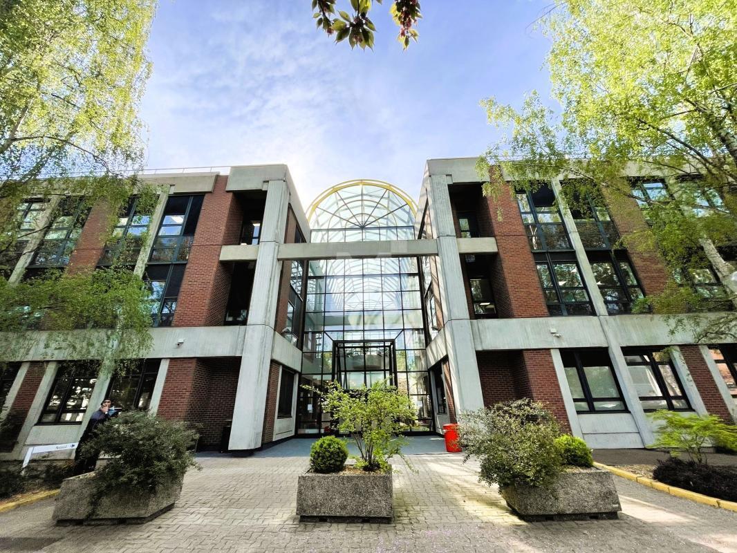 Office in Évry-Courcouronnes to rent Building Photo- Image 1 of 17