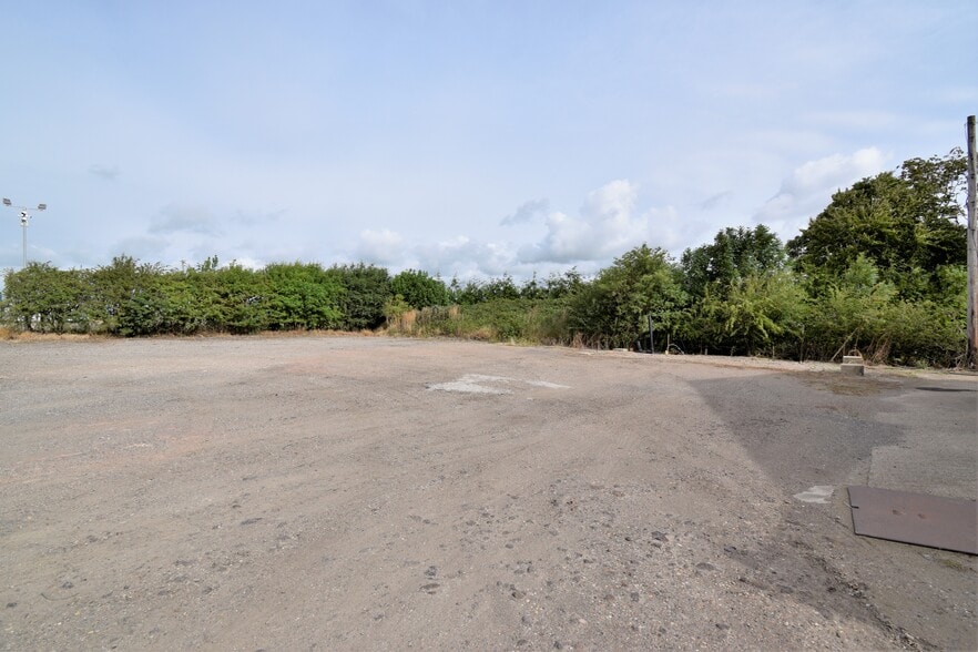 Cotham Ln, Newark to rent - Building Photo - Image 3 of 4