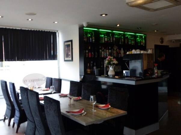 248 Hull Rd, Hull for sale - Interior Photo - Image 3 of 4