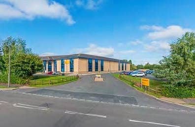 Lancaster Rd, Lichfield to rent Building Photo- Image 1 of 5