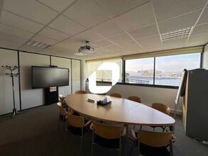 2 Rue Charles Edouard Jeanneret, Poissy to rent Interior Photo- Image 2 of 6