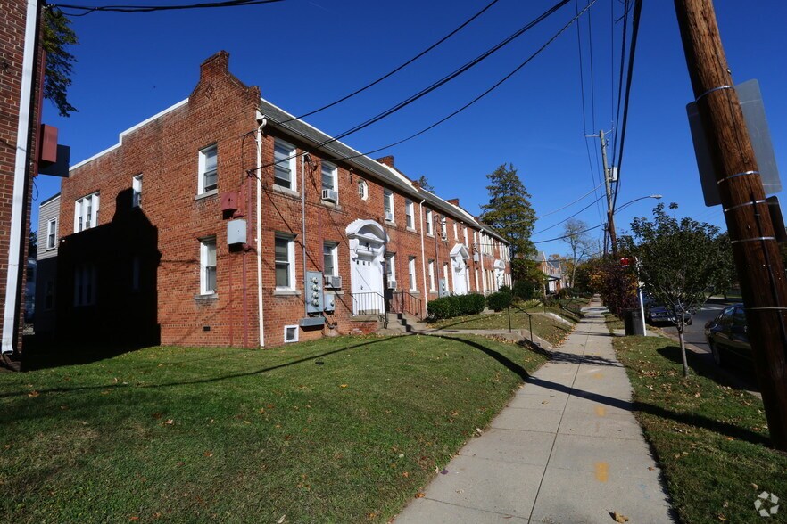 3914 10th St NE, Washington, DC for sale - Primary Photo - Image 1 of 4