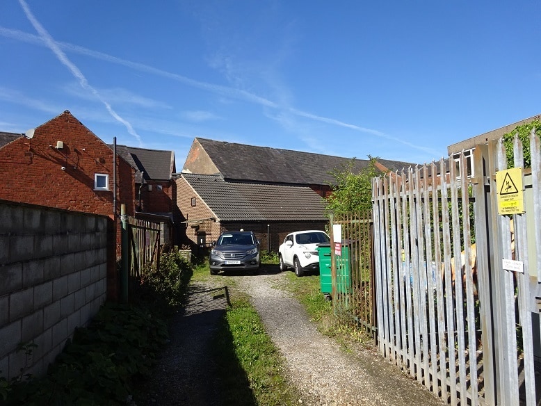 38-40 Lowmoor Rd, Kirkby In Ashfield for sale Building Photo- Image 1 of 13