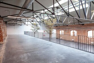 Office in Madrid, Madrid to rent Interior Photo- Image 2 of 9