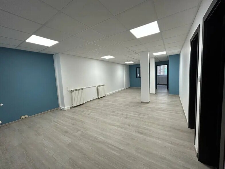 Office in Nancy for sale - Interior Photo - Image 2 of 12