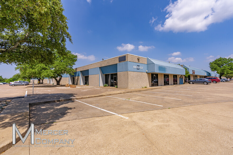 1121-1137 Jupiter Rd S, Garland, TX for rent - Building Photo - Image 2 of 13