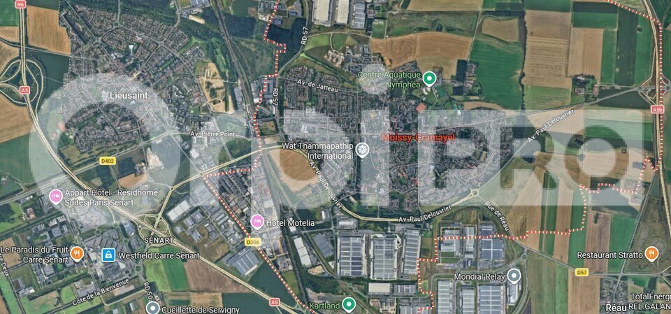 Retail in Moissy Cramayel to rent - Building Photo - Image 2 of 4