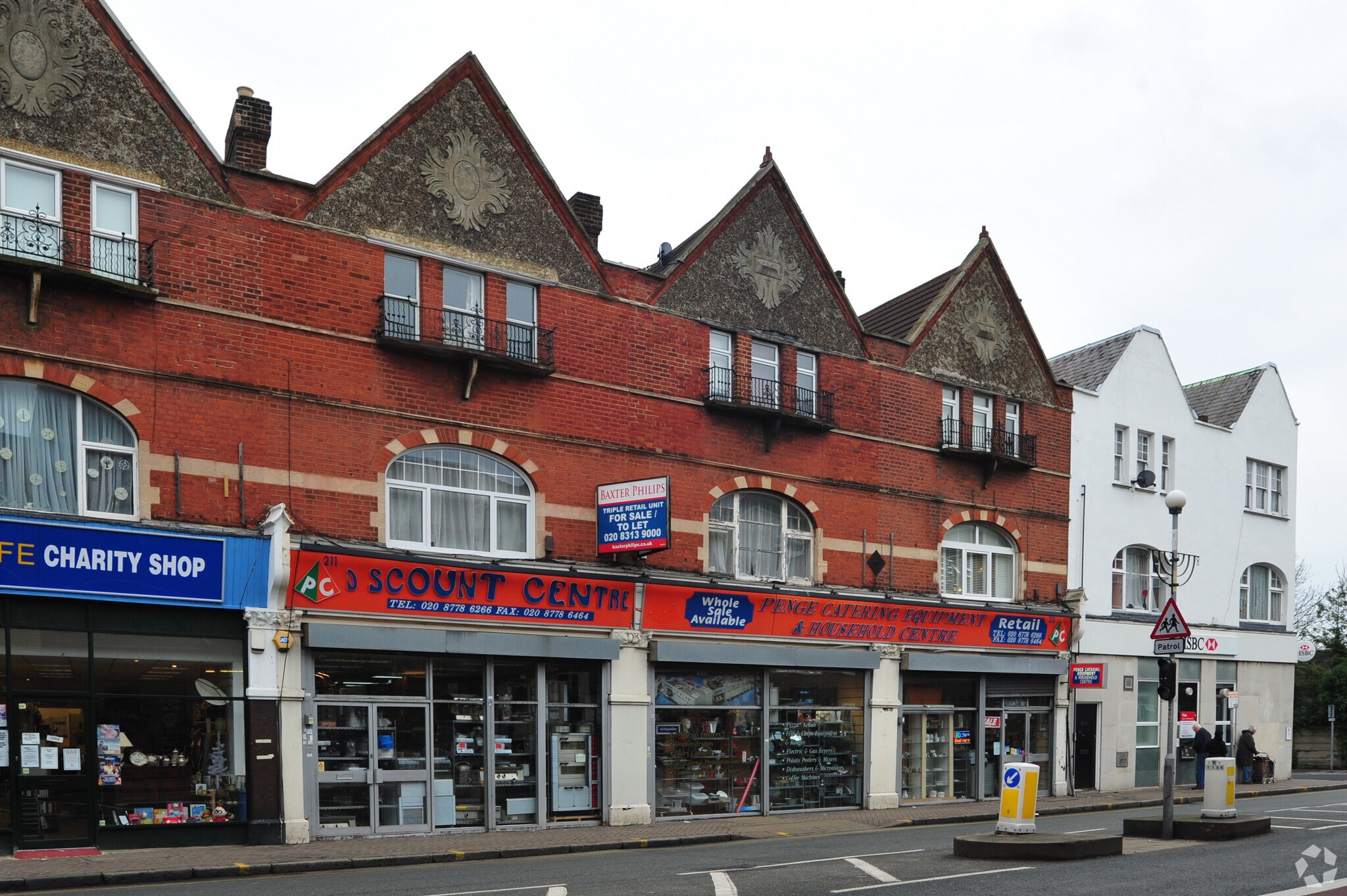 211-215 High St, London for sale Primary Photo- Image 1 of 1