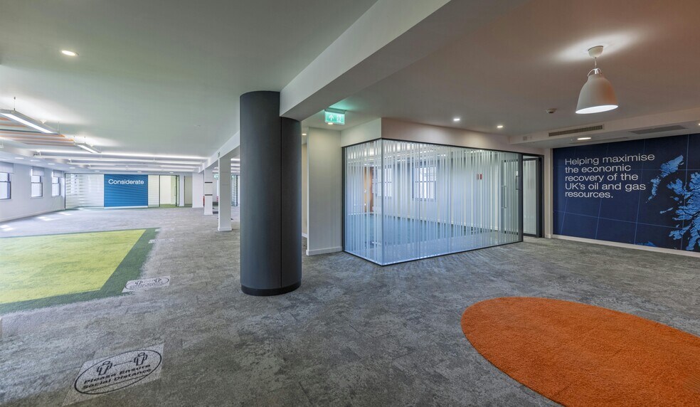 Crimon Pl, Aberdeen to rent - Building Photo - Image 2 of 38