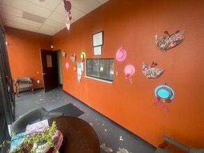 6600-6924 Antoine Dr, Houston, TX to rent Building Photo- Image 2 of 9