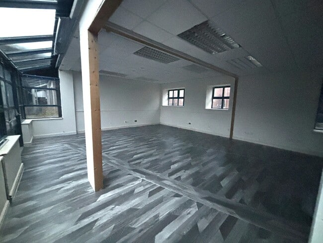 More details for 48 Parsonage St, Stoke On Trent - Office to Rent