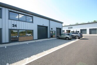Malthouse Ln, Frome to rent Building Photo- Image 1 of 2