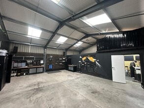 15 Malehurst Industrial Estate, Minsterley to rent Interior Photo- Image 1 of 7