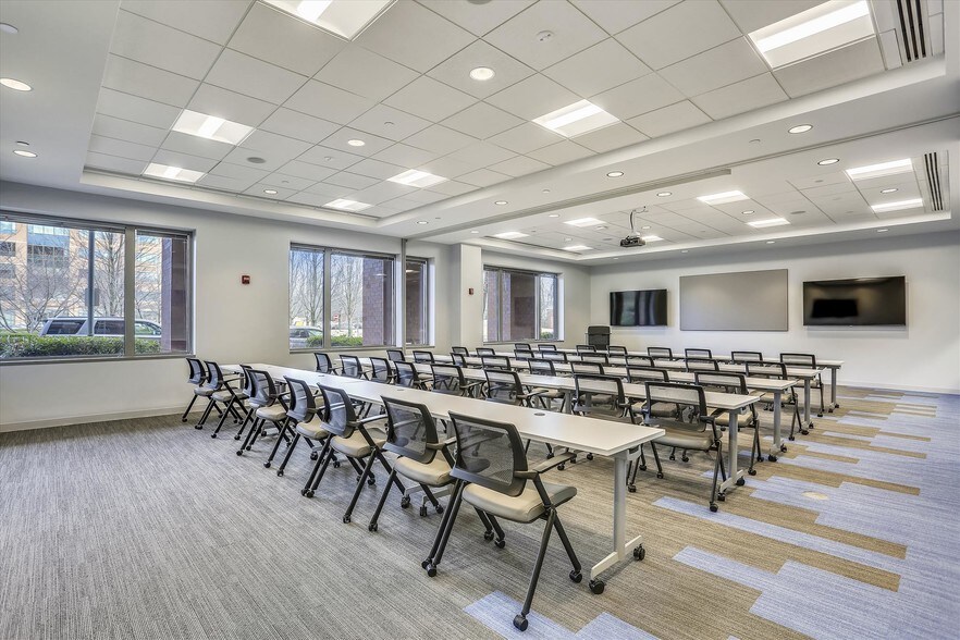 12410 Milestone Center Dr, Germantown, MD to rent - Interior Photo - Image 2 of 19