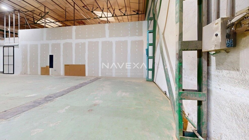 Industrial in Fuenlabrada, Madrid to rent - Interior Photo - Image 3 of 15