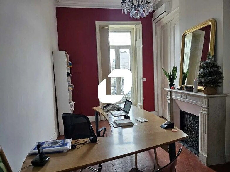 Office in Montpellier to rent - Interior Photo - Image 2 of 12