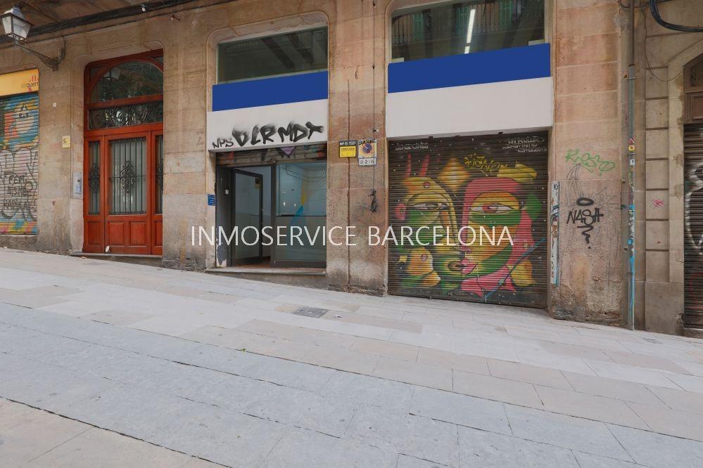 Barcelona, BAR 08002 - Unit Dcha -  - Interior Photo - Image 1 of 21