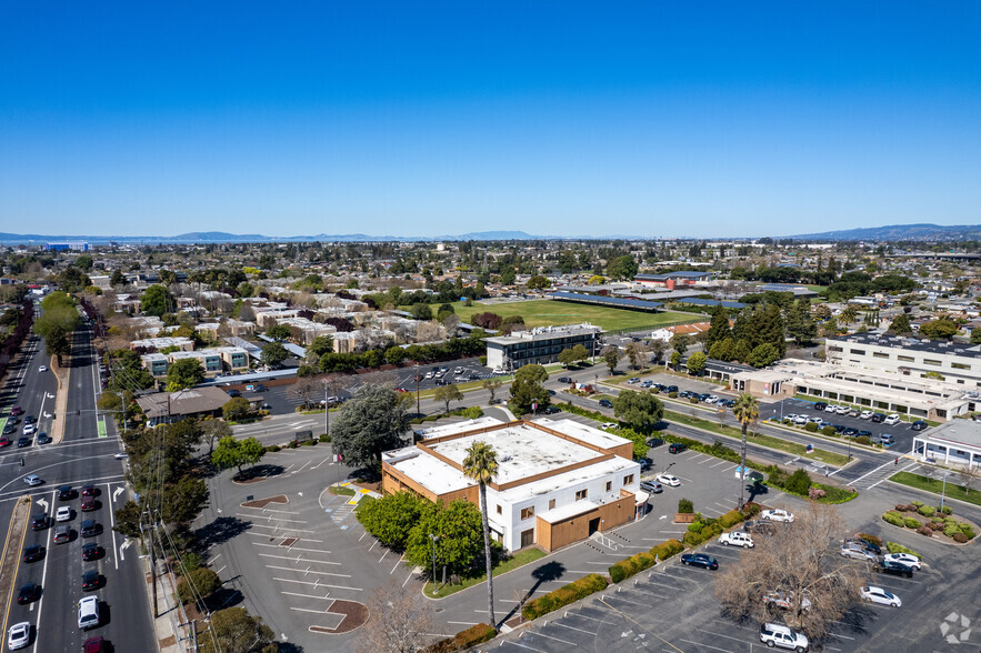 27212 Calaroga Ave, Hayward, CA for rent - Aerial - Image 2 of 4