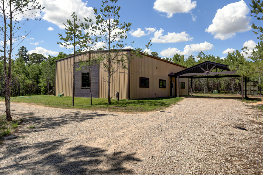 14875 FM 1484 Rd, Conroe, TX for sale - Building Photo - Image 1 of 1