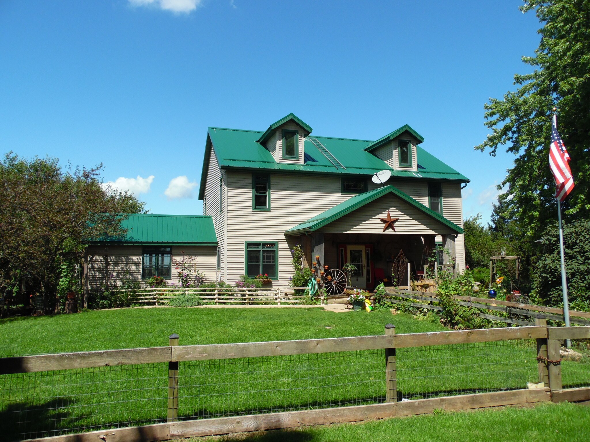 13740 N Chapel Rd, Rock City, IL for sale Primary Photo- Image 1 of 1