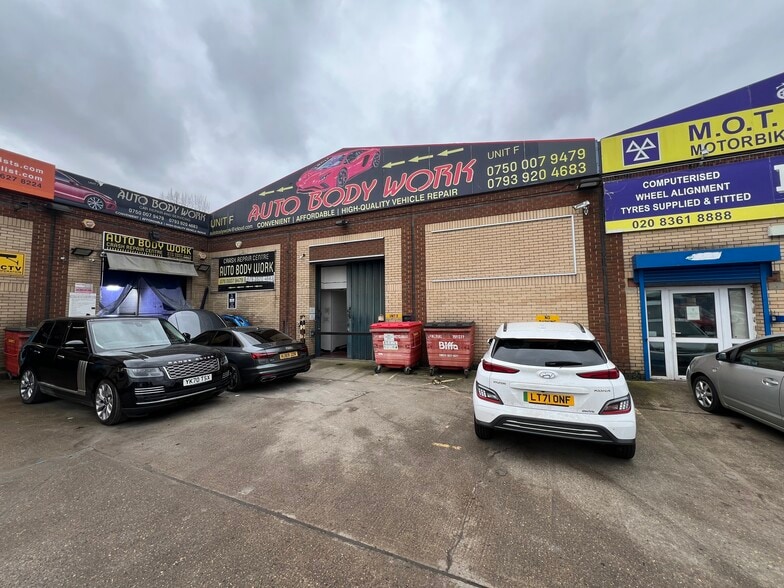 North Circular Rd, London for sale - Primary Photo - Image 1 of 1