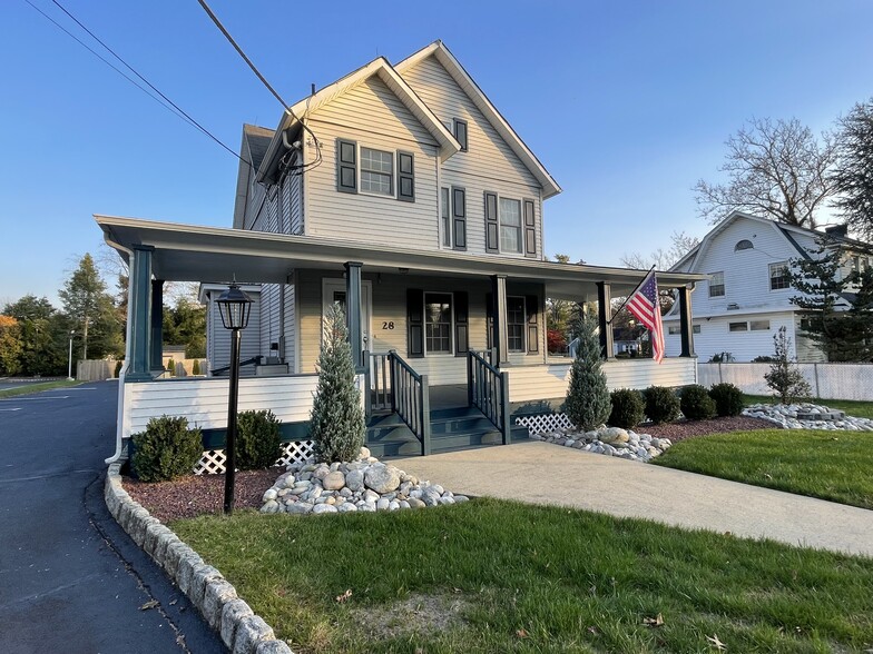 28 N Main St, Marlboro, NJ for sale - Building Photo - Image 1 of 1