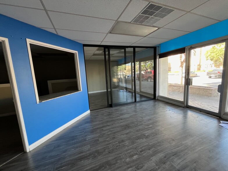 220-228 S Glendora Ave, West Covina, CA for rent - Building Photo - Image 3 of 9