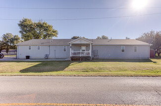 More details for 414 N Hirons St, Waltonville, IL - Residential for Sale