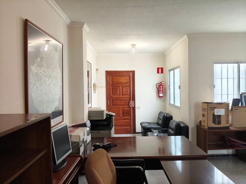 Plaza de Santa Isabel, 1, Las Palmas de Gran Canaria, Las Palmas to rent - Interior Photo - Image 3 of 18