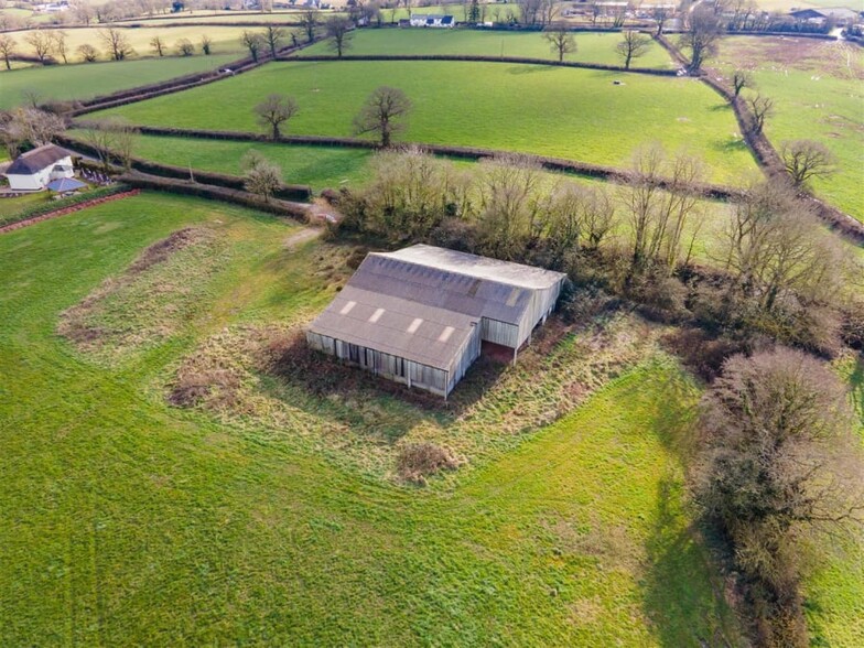 Lower Tale, Honiton for sale - Primary Photo - Image 1 of 3