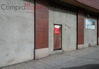 Retail in Segovia, Segovia to rent Construction Photo- Image 2 of 5