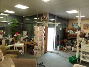 3 Victoria Rd, Port Talbot to rent Interior Photo- Image 2 of 2