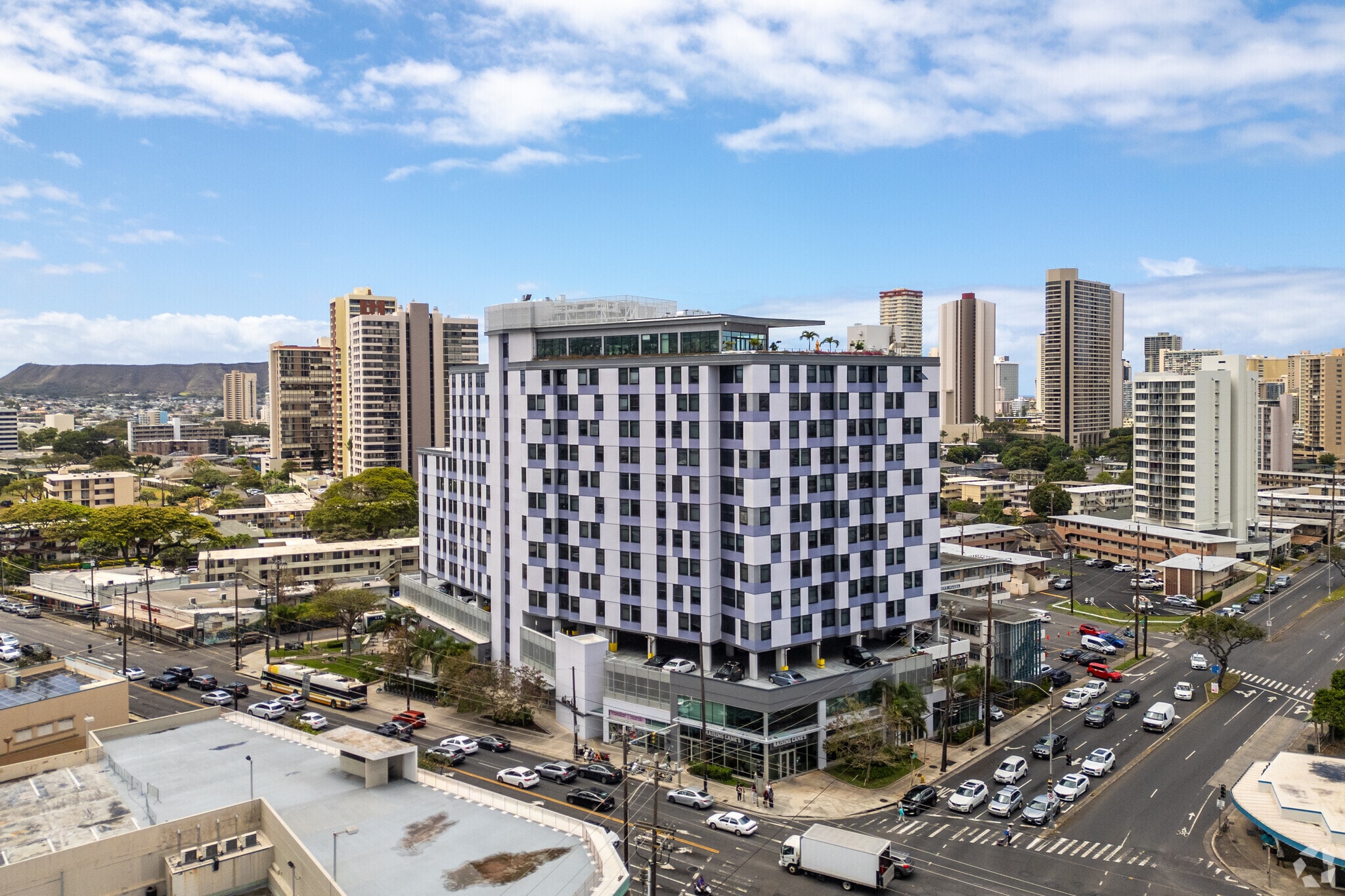 2615 S King St, Honolulu, HI for rent Building Photo- Image 1 of 5