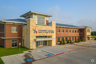 1905 N Highway 77, Waxahachie, TX for sale Primary Photo- Image 1 of 1