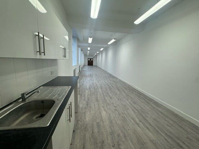 33 Greenwood Pl, London to rent Interior Photo- Image 1 of 10