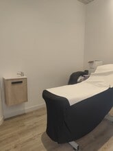 Retail in Majadahonda, Madrid to rent Interior Photo- Image 2 of 4