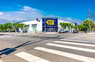 4500 Van Nuys Blvd, Sherman Oaks, CA for sale Building Photo- Image 1 of 1