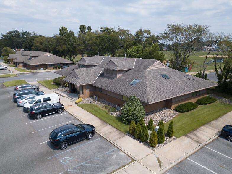 1138 E Chestnut Ave, Vineland, NJ for sale - Building Photo - Image 1 of 1