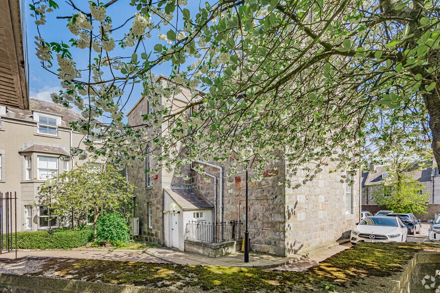 23 North Silver St, Aberdeen to rent - Building Photo - Image 2 of 2